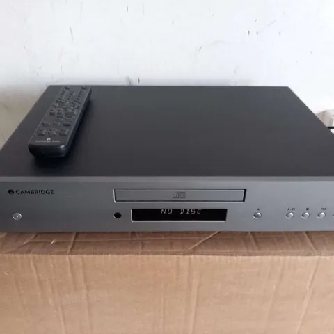 CAMBRIDGE AUDIO AXC25 LUNAR GREY CD PLAYER