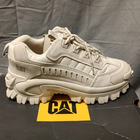 CATERPILLAR INTRUDER SHOES – BIRCH/BEIGE, UK7 MEN’S