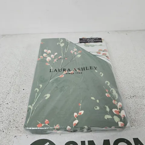 LAURA ASHLEY DUVET COVER SET – DOUBLE
