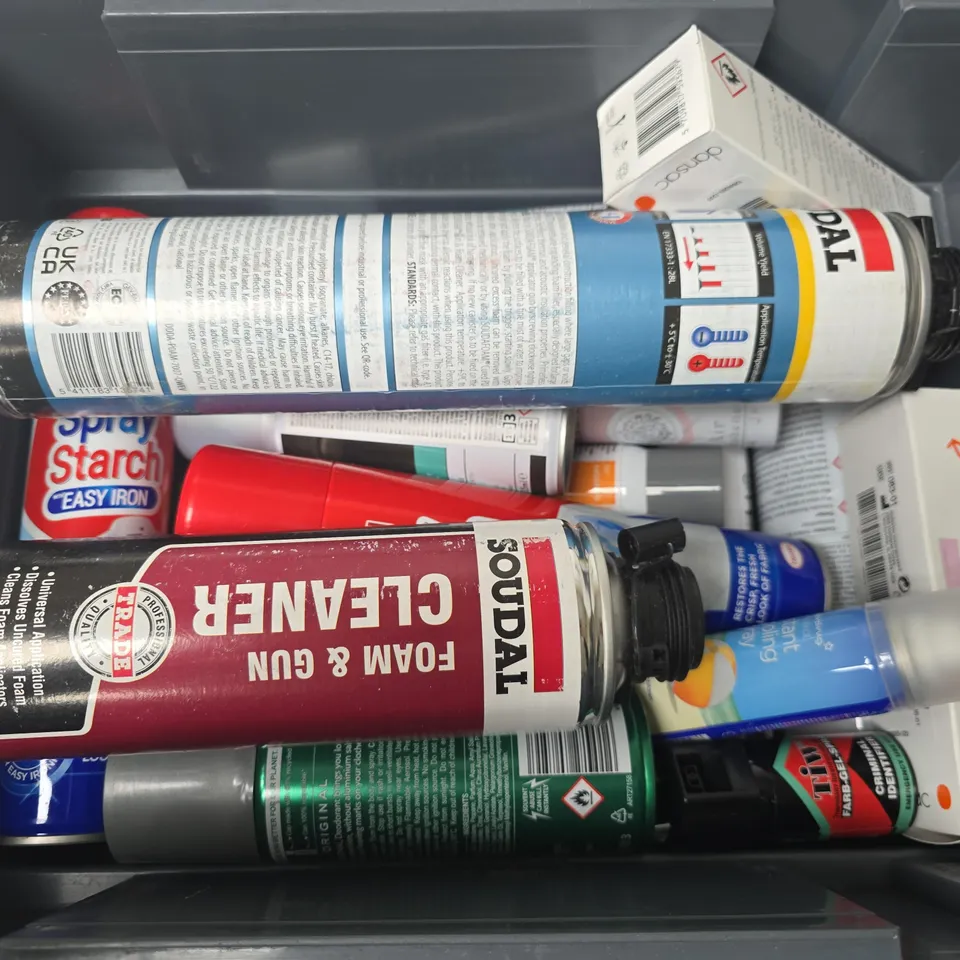 APPROXIMATELY 15 ASSORTED AEROSOLS TO INCLUDE DYLON SPRAY STARCH, SOUDAL SOUDAFOAM GAP FILLER, LYNX AFRICA, ETC - COLLECTION ONLY