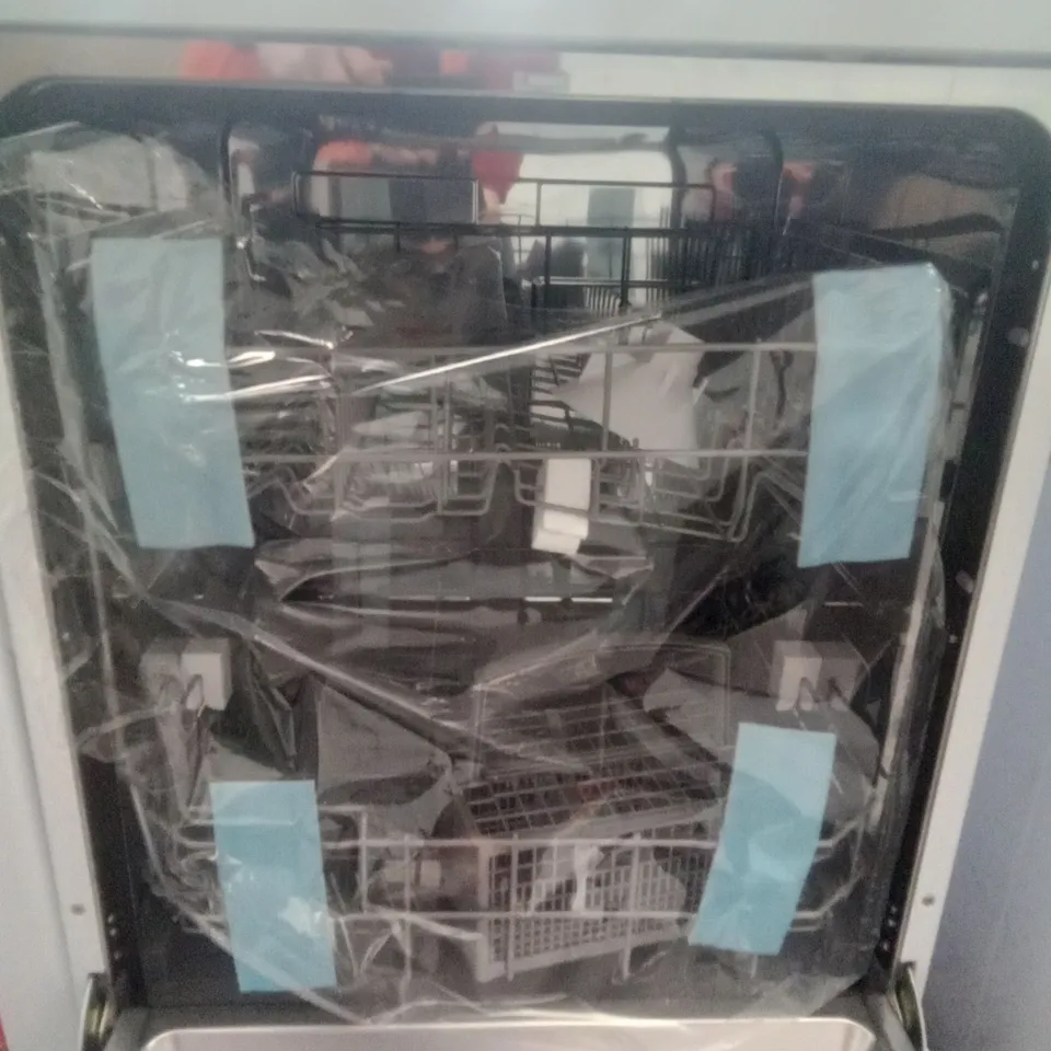 SWAN SDW751150 12 PLACE DISHWASHER