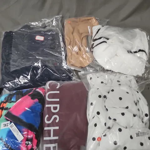 APPROXIMATELY 35 ASSORTED CLOTHING ITEMS IN VARIOUS SIZES, STYLES & COLOURS TO INCLUDE TOPS, DRESSES, BOTTOMS, ETC - COLLECTION ONLY