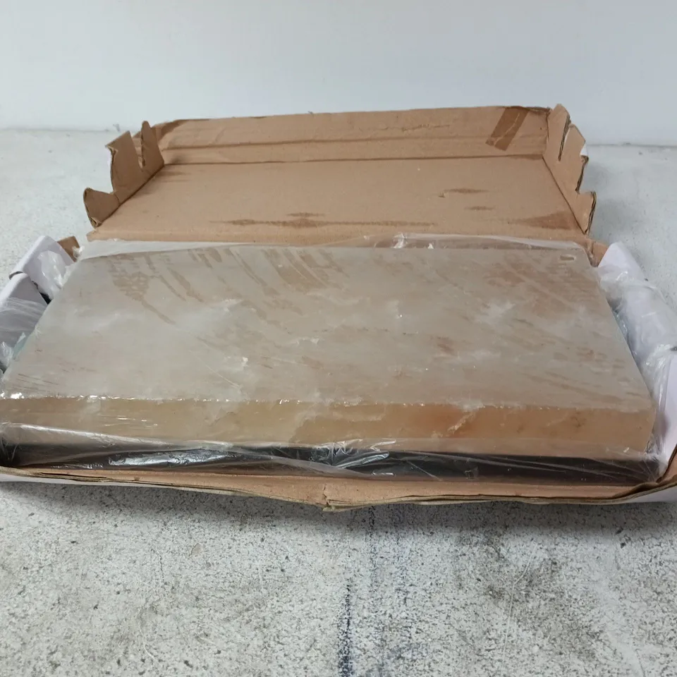 HIMALAYAN SECRET HANDCRAFTED SALT RECTANGLE PLATE WITH METAL HOLDER – BOXED