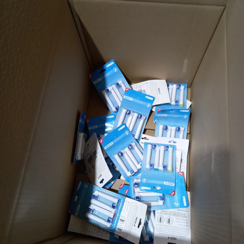 BOX OF APPROXIMATELY 20 EB20-P TOOTHBRUSH HEADS 