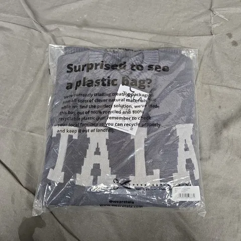 BAGGED TALA BRANDED KNIT JUMPER – CHARCOAL, SIZE M