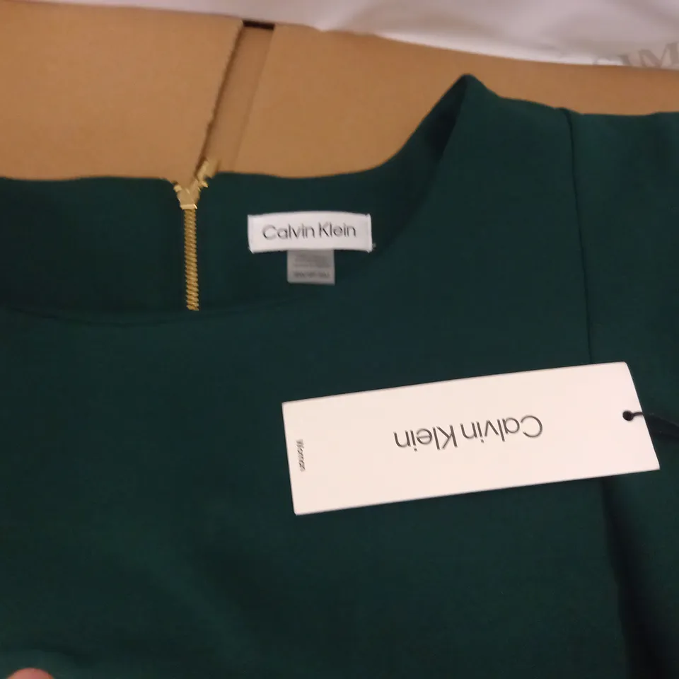 CALVIN KLEIN GREEN DRESS - 18 W