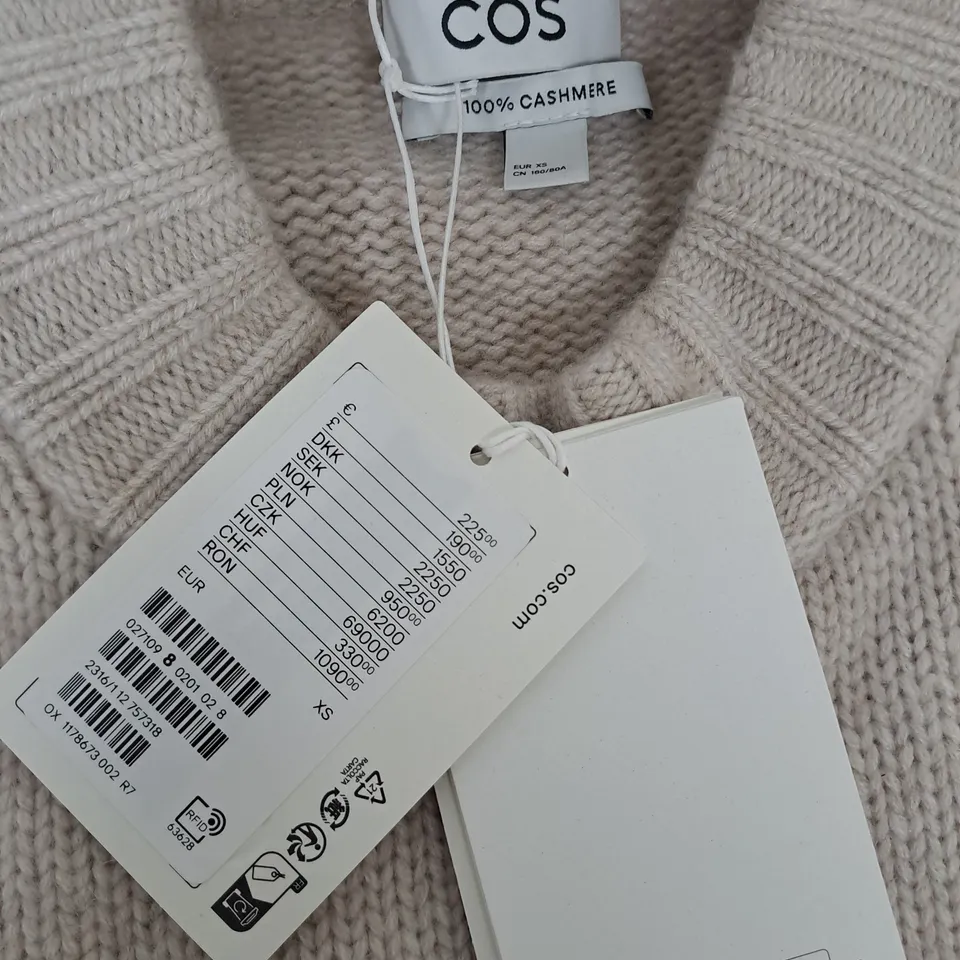 COS 100% CASHMERE JUMPER IN BEIGE - EUR XS