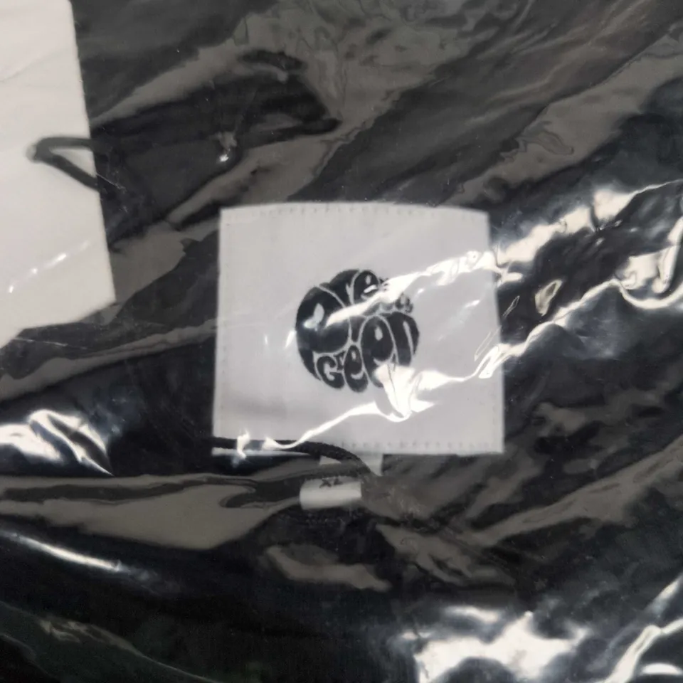 PRETTY GREEN UK XL NIMBUS TEE – BLACK