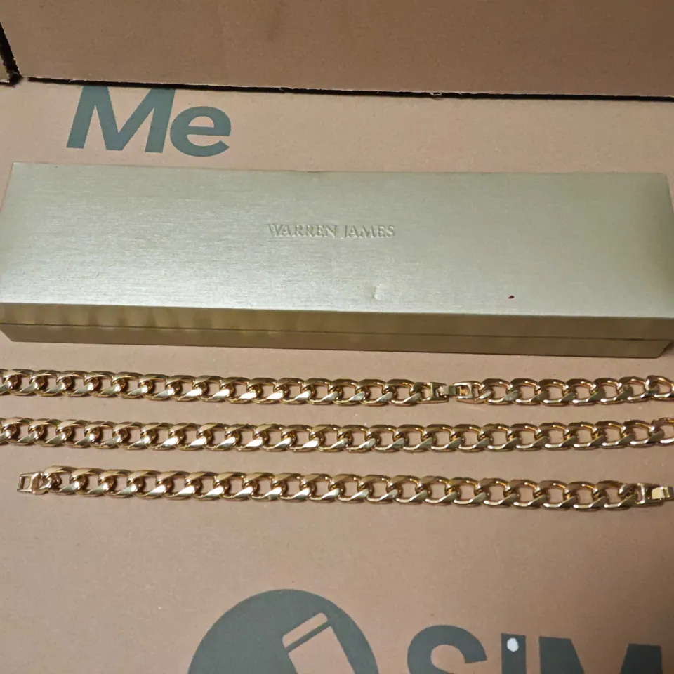 GOLD TONE NECKLACE AND BRACELET SET