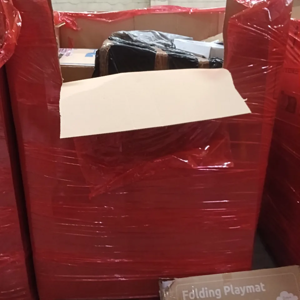 PALLET OF ASSORTED ITEMS INCLUDING - FOLDING PLAY MAT