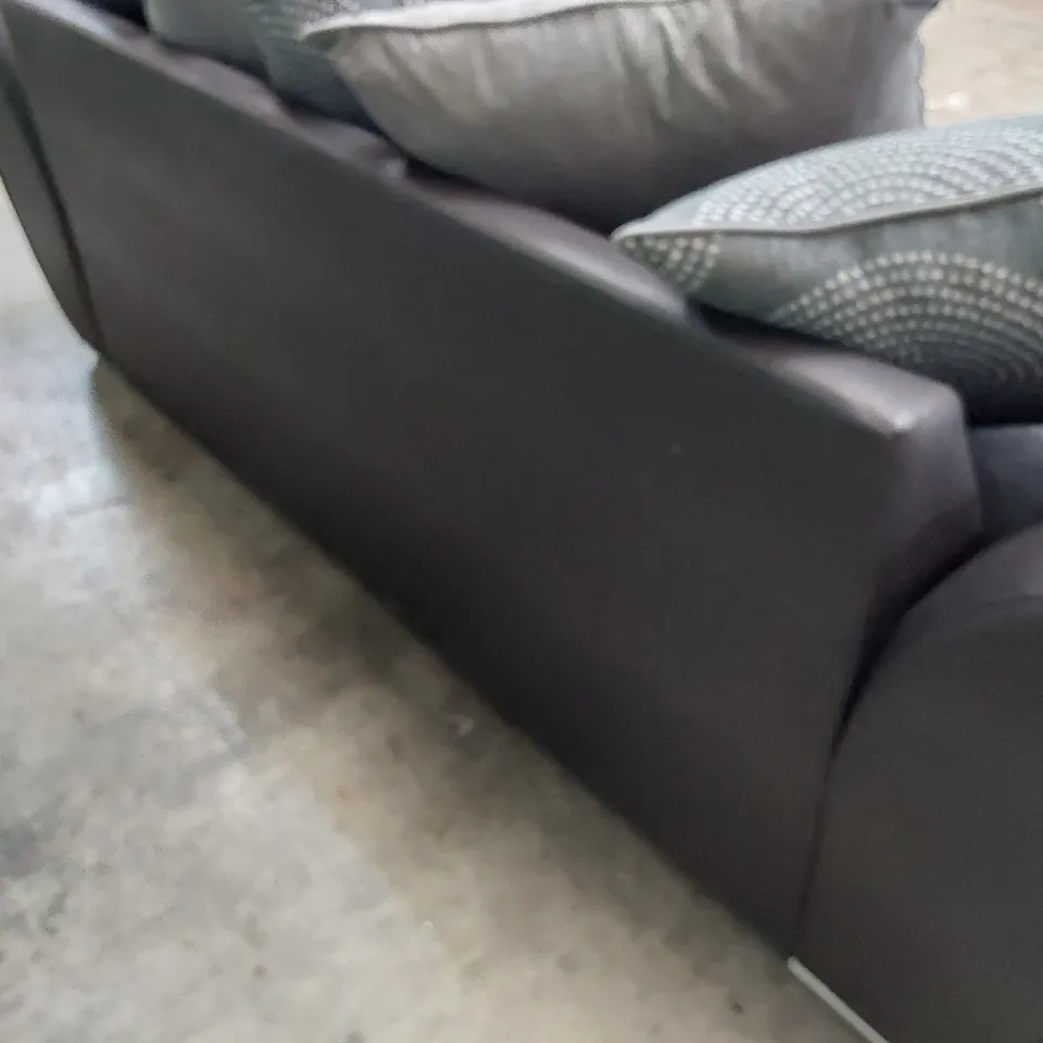 DESIGNER THREE SEATER SOFA WITH SCATTER CUSHIONS BLACK FAUX LEATHER & GREY FABRIC