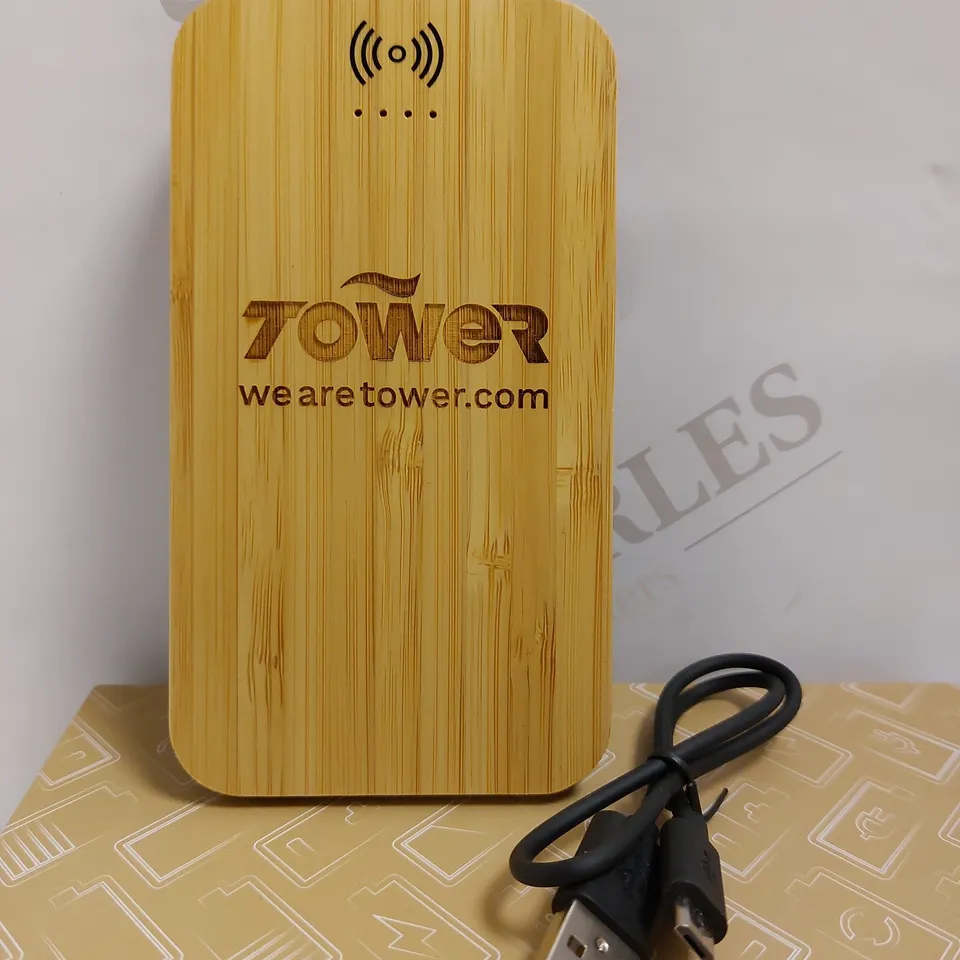 PF CONCEPT AVENUE BAMBOO AND FABRIC POWER BANK - 6000 MAH