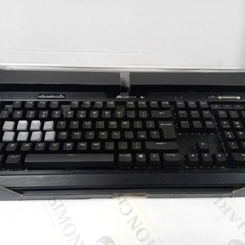 CORSAIR K70 RGB MK.2 GAMING KEYBOARD