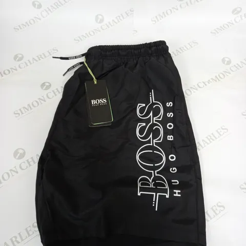 HUGO BOSS SWIMMING SHORTS SIZE XL