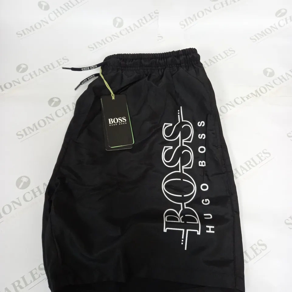 HUGO BOSS SWIMMING SHORTS SIZE XL