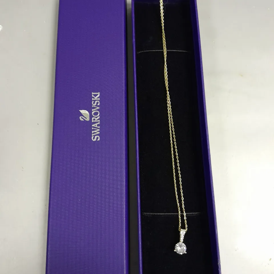 SWAROVSKI GOLD CHAIN PENDANT NECKLACE 