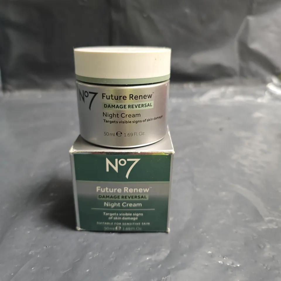 NO7 FUTURE RENEW NIGHT CREAM – 50ML