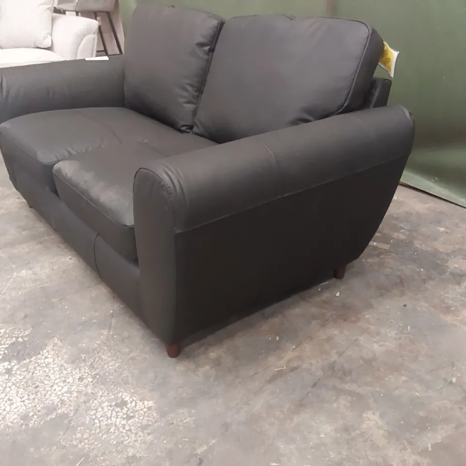 QUALITY DESIGNER SHAY 2 SEATER LEATHER SOFA - BLACK 
