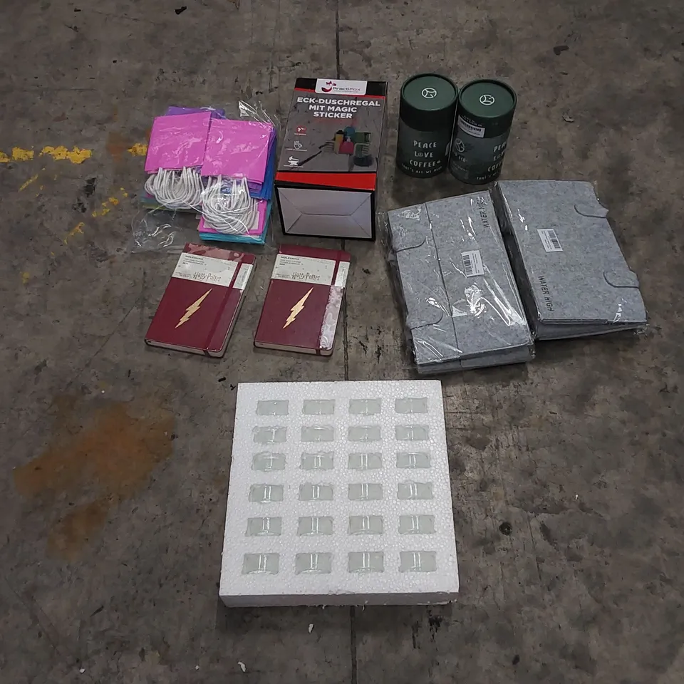 PALLET TO CONTAIN ASSORTED HOUSEHOLD ITEMS AND CONSUMER PRODUCTS. INCLUDES HARRY POTTER DIARIES, TEA LIGHT HOLDERS, GIFT BAGS, COFFEE ETC