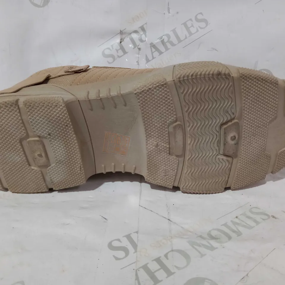 BOXED PAIR OF DESIGNER TRAINERS IN BEIGE/TAN EU SIZE 44