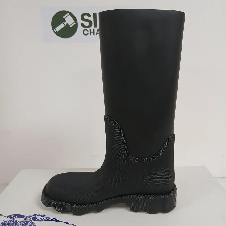 BURBERRY BLACK KNEE-HIGH RUBBER BOOTS, UK 11 (EU 45)