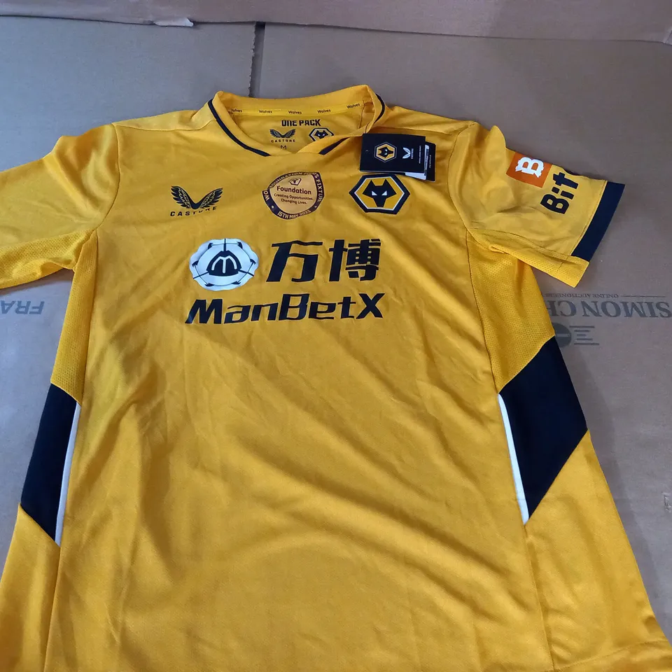 WOLVES YELLOW FOOTBSLL SHIRT - M