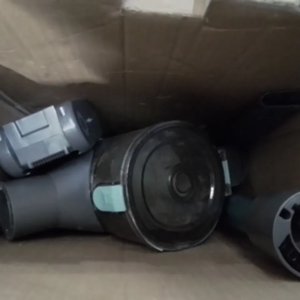 BOXED TOWER VL70FLEXI 29.6V VACUUM CLEANER 