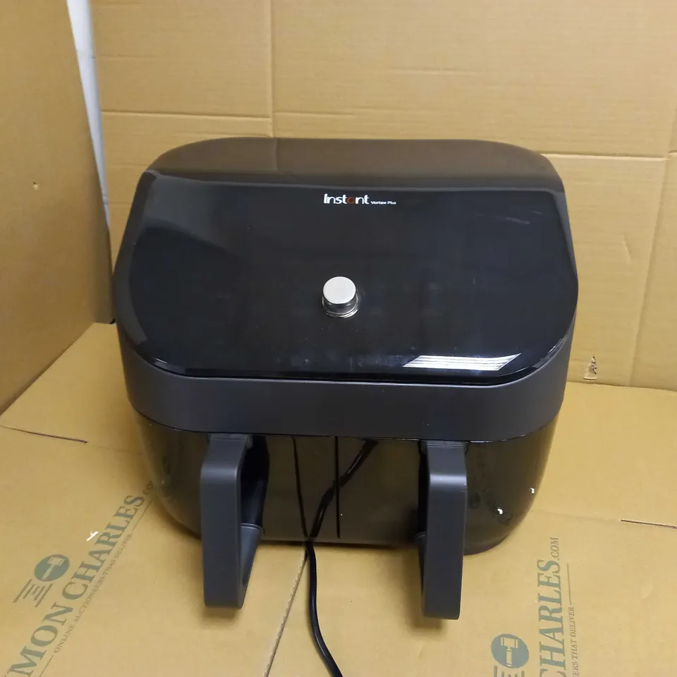 INSTANT VORTEX PLUS DUAL BASKET AIR FRYER