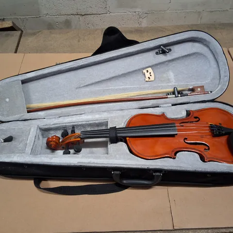 1/2 SIZE VIOLIN WITH BOW β WOODEN INSTRUMENT IN CASE