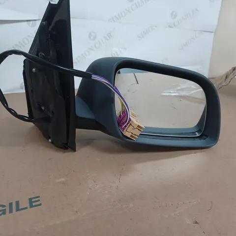 UNKNOW CAR WING MIRROR