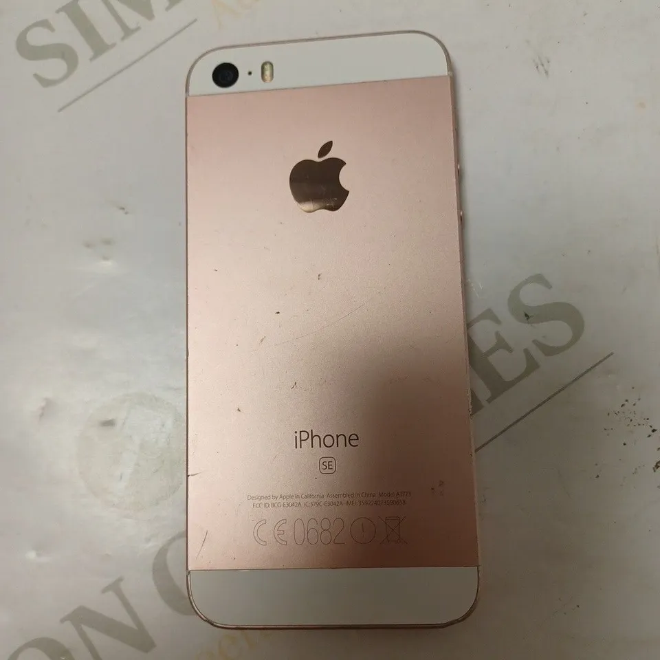 APPLE IPHONE SE SMARTPHONE 