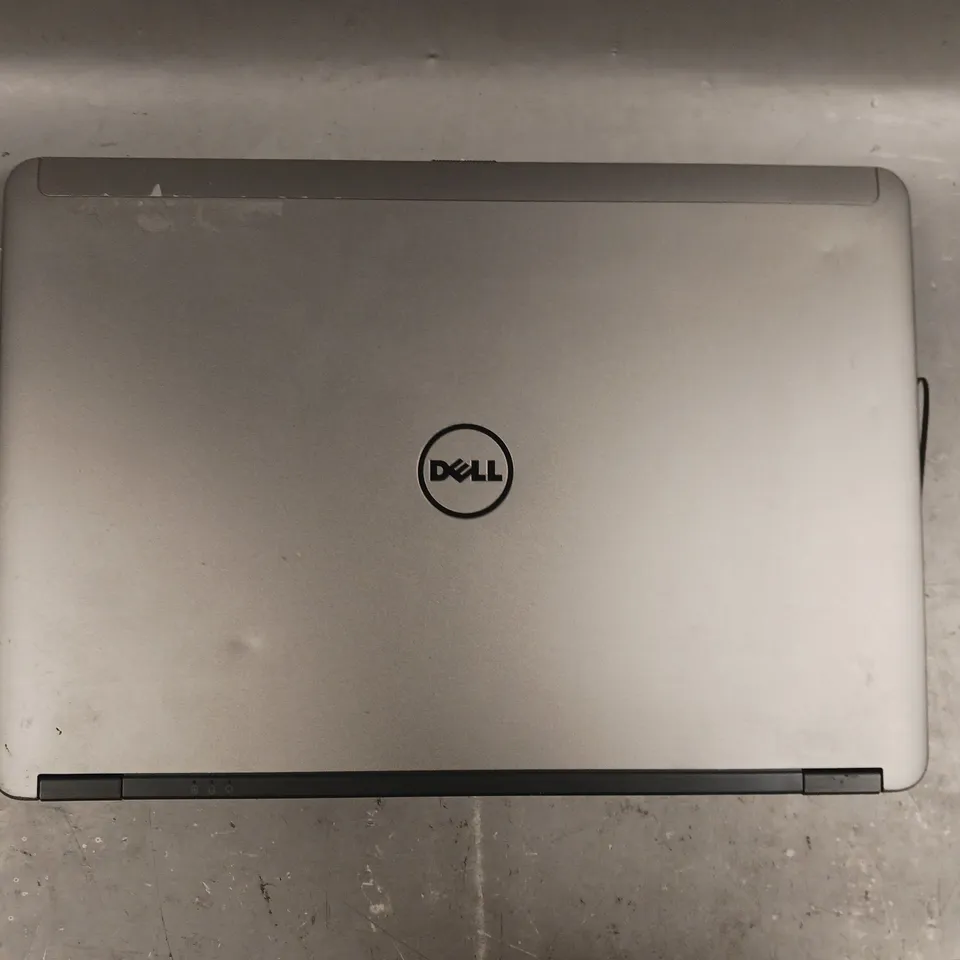 DELL LATITUDE E6440 LAPTOP