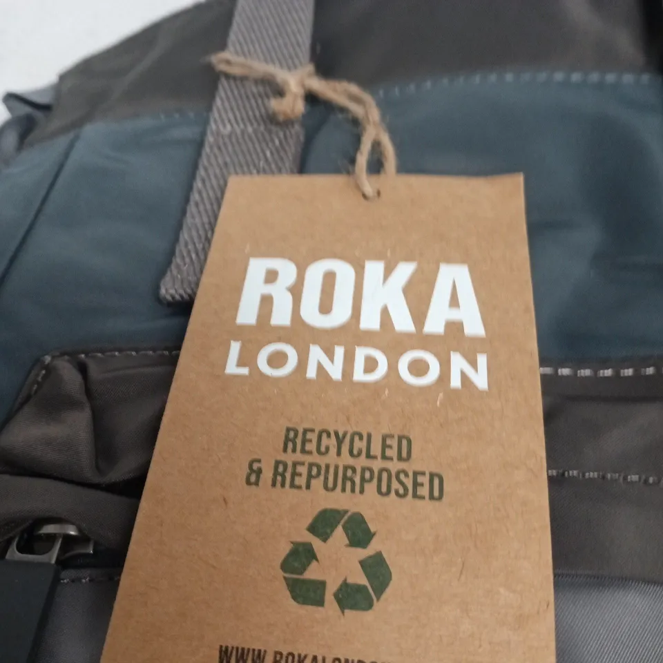 ROKA LONDON BANTRY B RECYCLED NYLON SMALL CROSSBODY BAG – GREY TONAL
