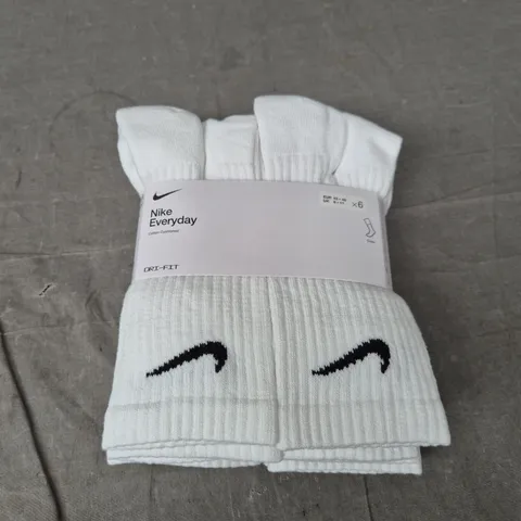 NIKE EVERYDAY CREW SOCKS - X5 - SIZE 8-11