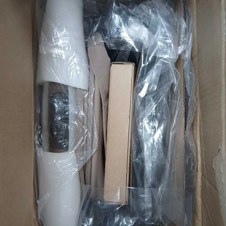 BOXED SILVER CROSS BREEZ STROLLER 