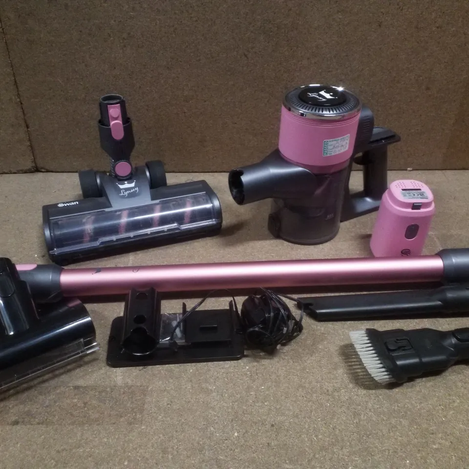 BOXED SWAN SC15827QOC LYNSEY QUEEN OF CLEAN CORDLESS ANTI TANGLE VACUUM CLEANER