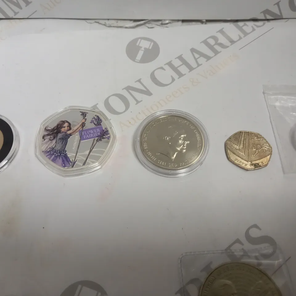 BAG TO CONTAIN APPROX. 17 X ASSORTED COLLECTORS COINS. DESIGNS VARY