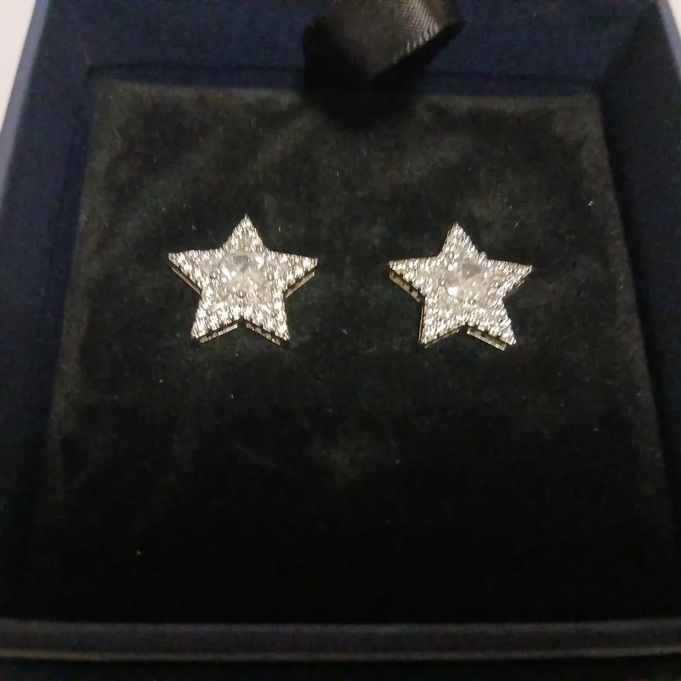 BUTLER & WILSON SPARKLING STAR EARRINGS