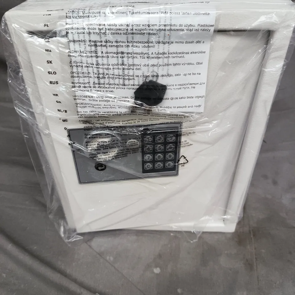 BOXED ELECTRONIC KEYPAD SAFE 