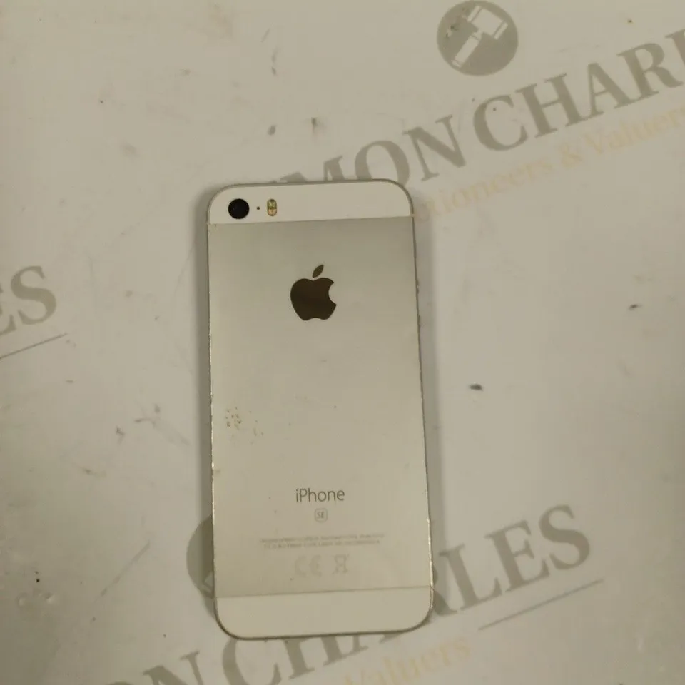 APPLE IPHONE SE SMARTPHONE 