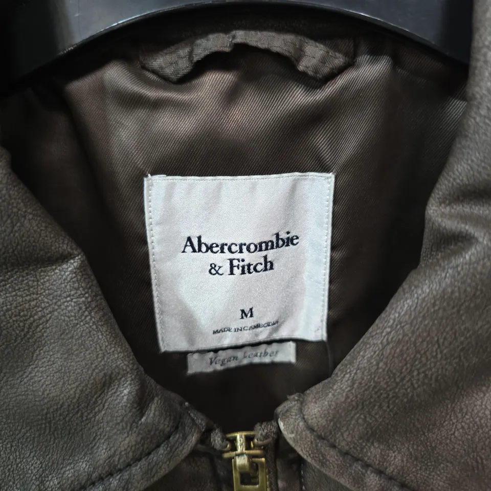 ABERCROMBIE & FITCH VEGAN LEATHER JACKET – BROWN, SIZE M 