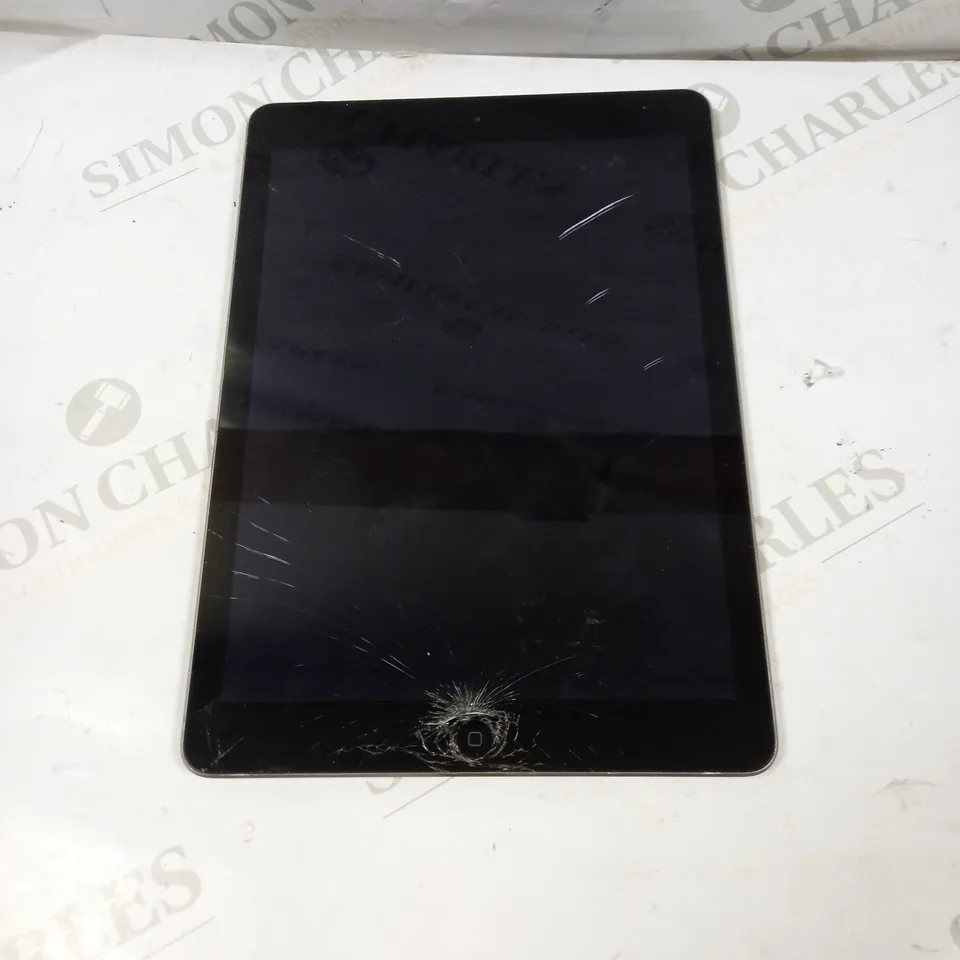APPLE IPAD AIR A1475