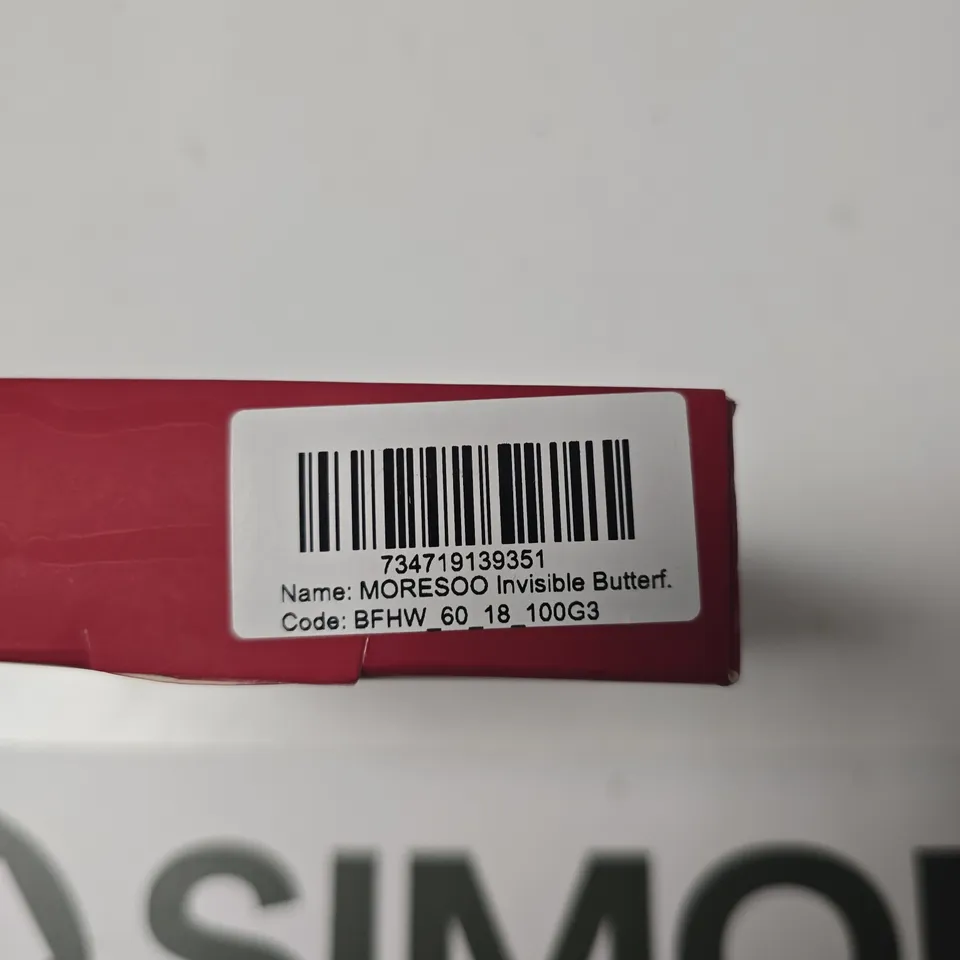 MORESOO HAIR – IN RED BOX
