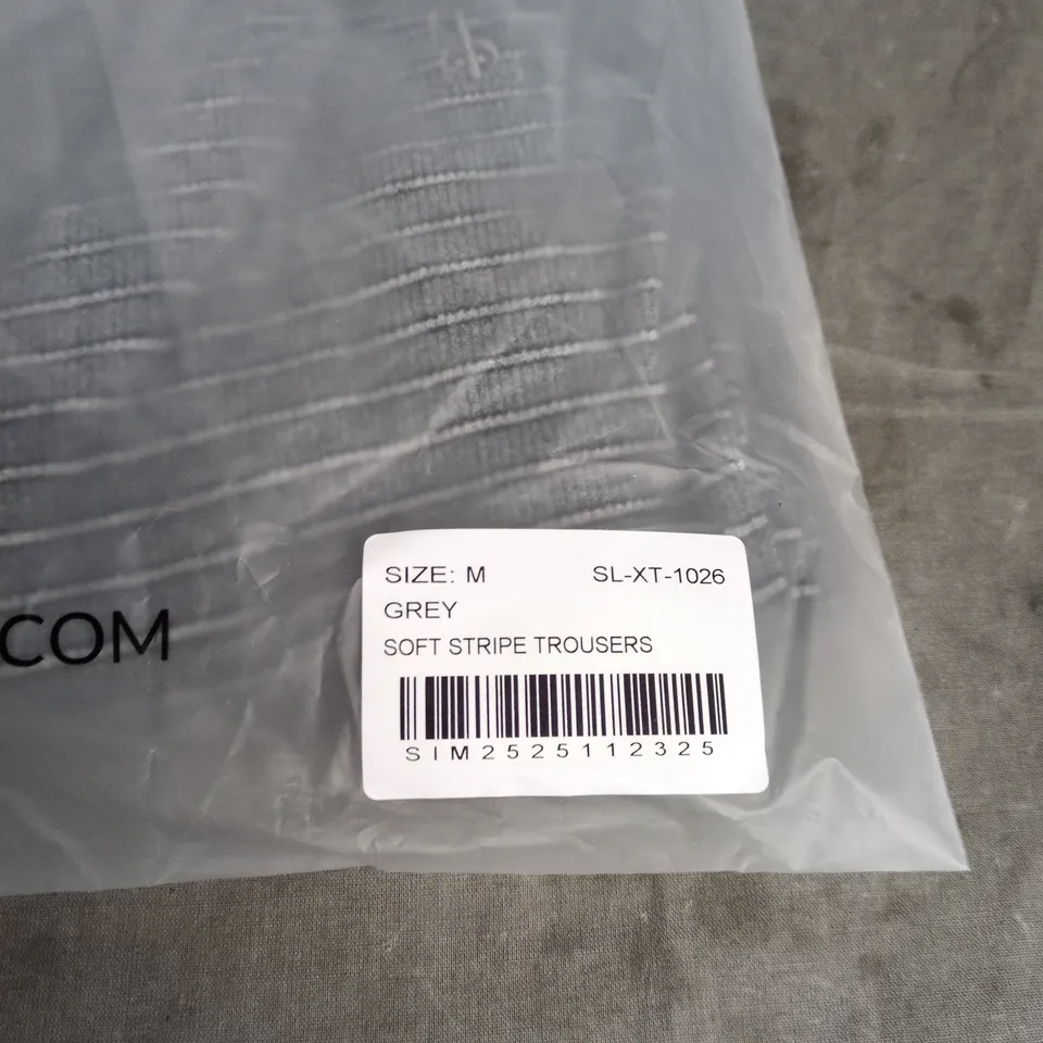 SIMMI STUDIOS GREY SOFT STRIPE TROUSERS – SIZE M