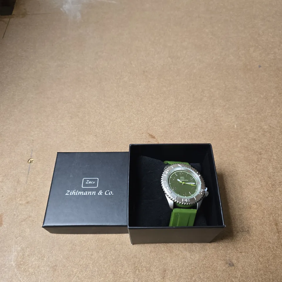 ZIHLMANN & CO WRISTWATCH – GREEN DIAL, GREEN STRAP