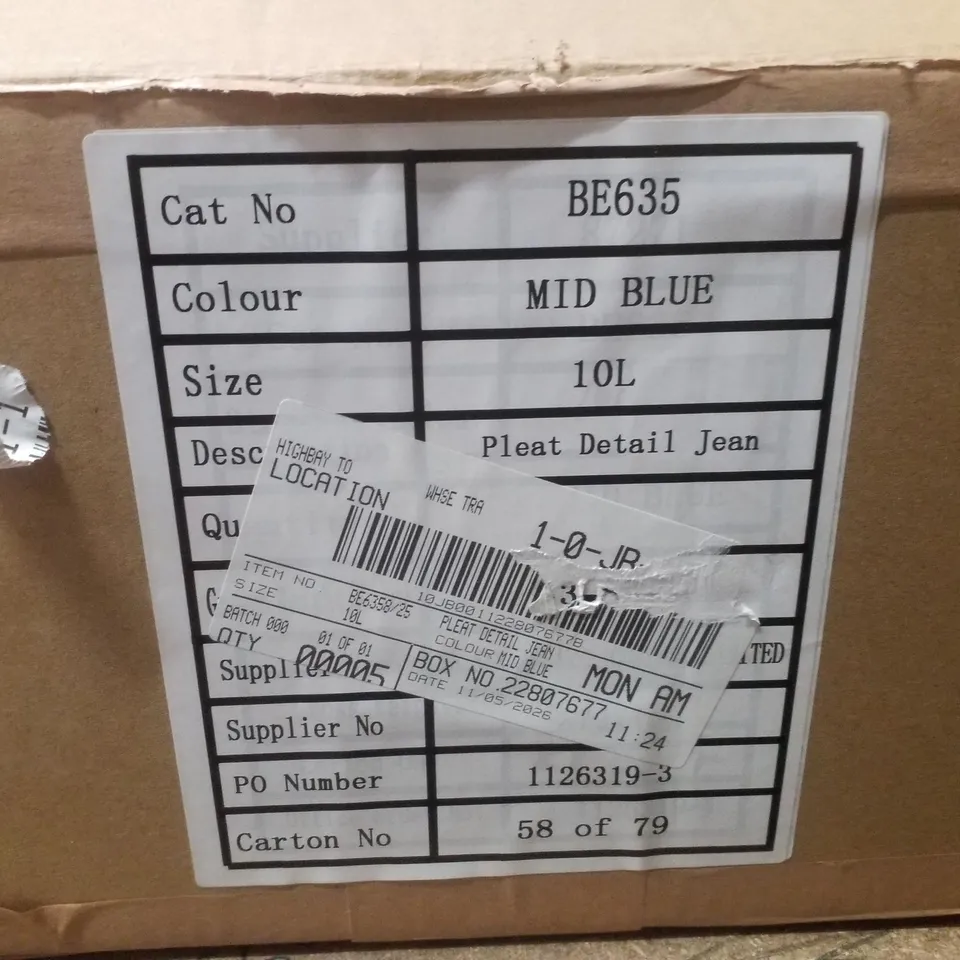 BOX CONTAINING APPROXIMATELY 5 BRAND NEW SIMPLY BE MID BLUE PLEAT DETAIL WIDE LEG JEANS - SIZE 10L