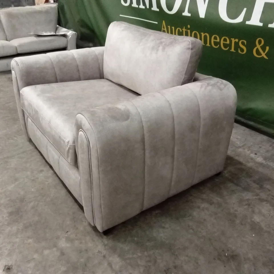 AMARA SNUGGLE CHAIR RRP £1099