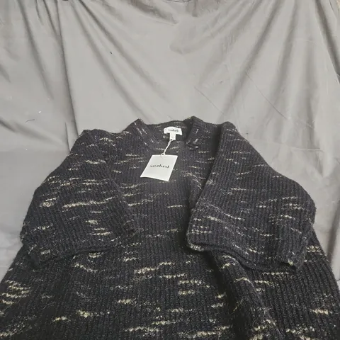 SOAKED BLACK KNIT JUMPER WITH CREAM FLECKS – UK SIZE L
