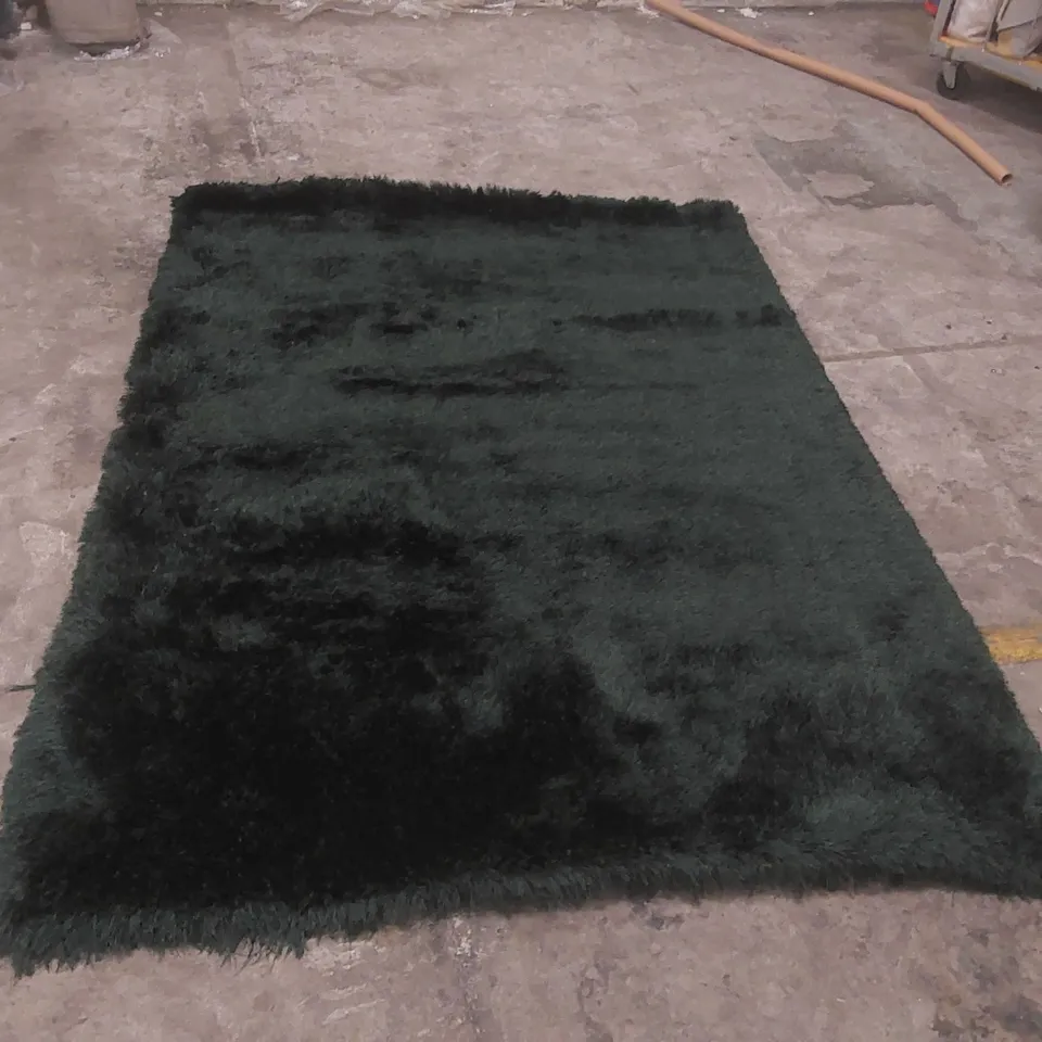 QUALITY DESIGNER AREA RUG - APPROXIMATELY 225 x 160cm