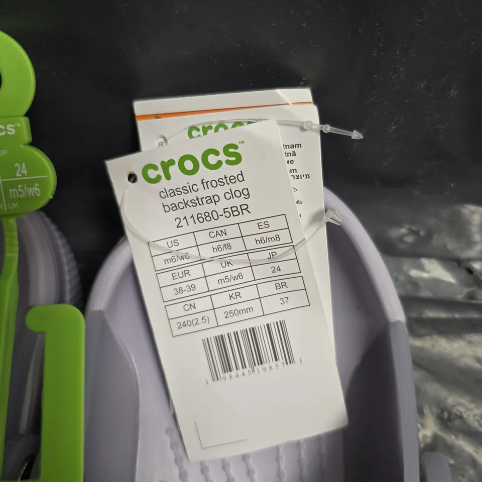CROCS CLASSIC FROSTED BACKSTRAP CLOG – LILAC, UK MEN 5 / UK WOMEN 6